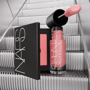NARS 指定彩妝套裝